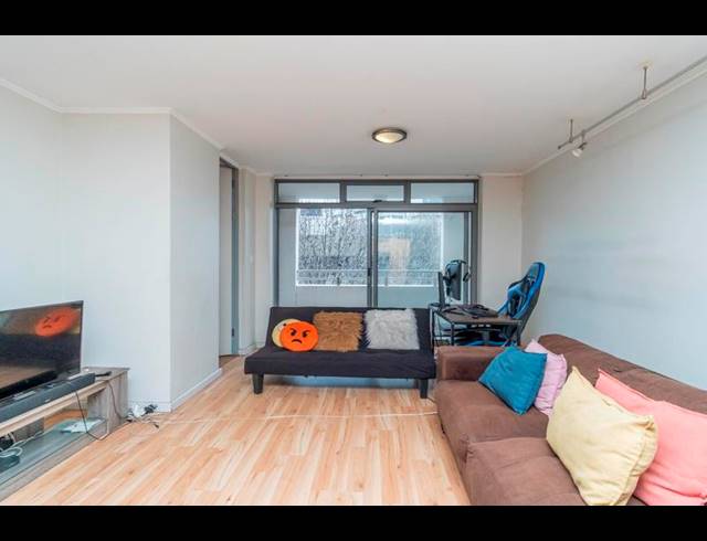 2 BEDROOM PROPERTY TO RENT IN CLAREMONT